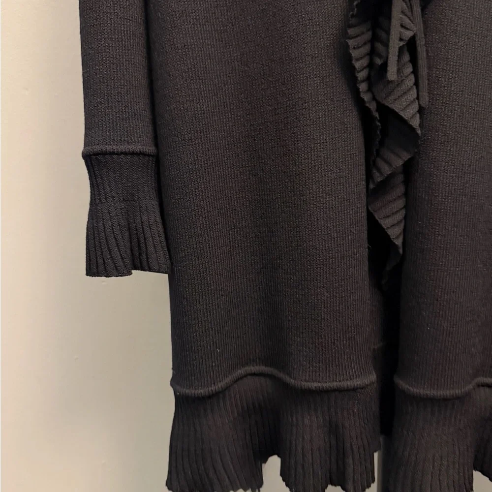 St. John Collection Black Ruffle Sweater Cardigan - Picture 3 of 14